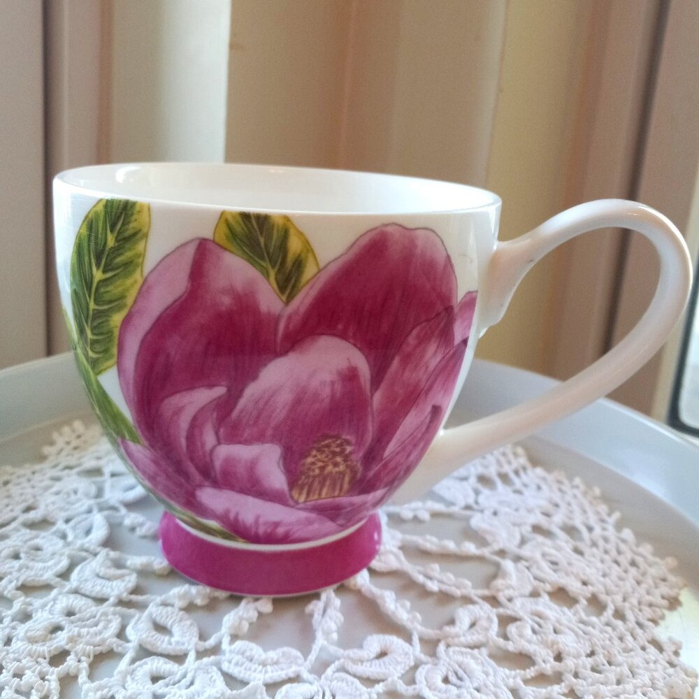 Portobello by Inspire Coffee/Tea Cup purple flower